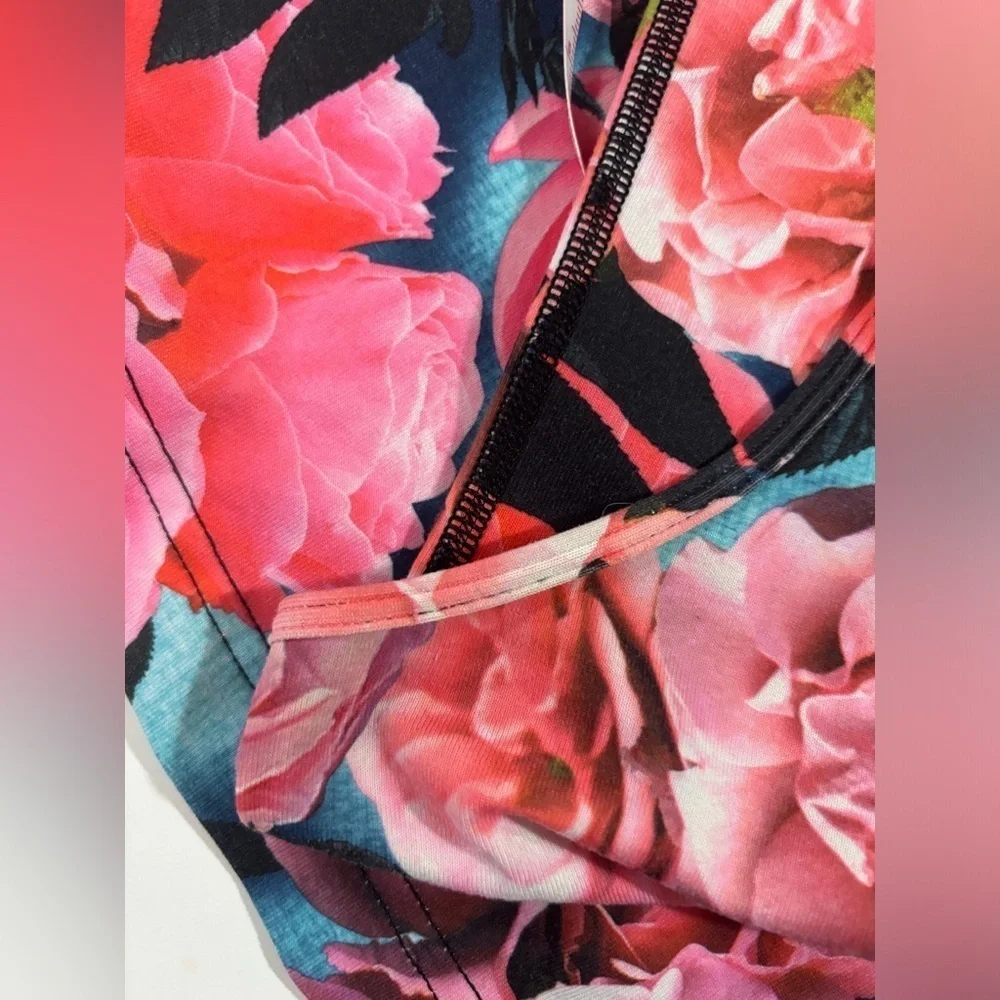 Lululemon Cool Racerback Tank in Floral Top Secret Garden S M